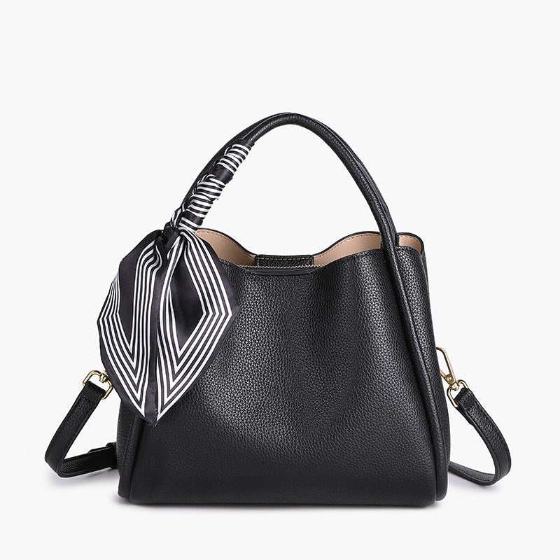 Elegant Genuine Leather Shoulder Bag for Women black