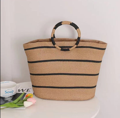 oven Beach Bag - Summer Essential display 2