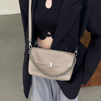 Chic & Versatile Genuine Leather Shoulder Bag for Everyday Elegance