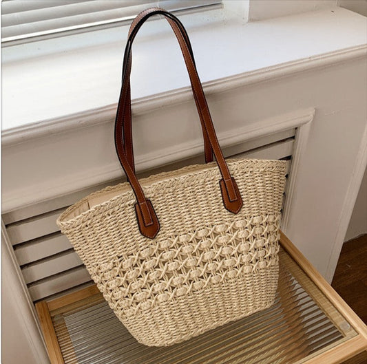 Summer Rattan Tote - Beach and Vacation Bag cream white