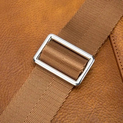 Vintage Style Men's Leather Briefcase 14 Inch Computer Bag buckle