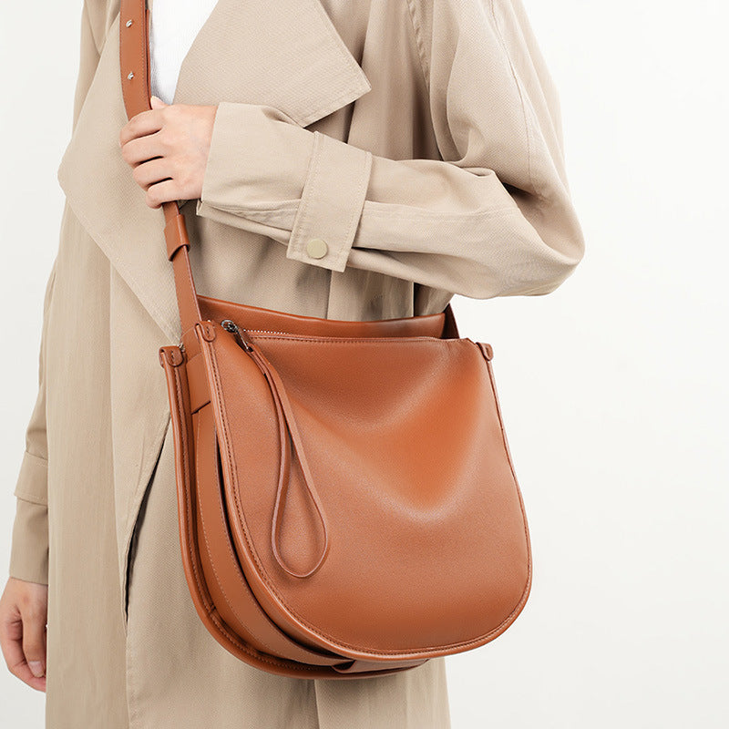 Classic Soft Leather Tote Bag Commute brown on model