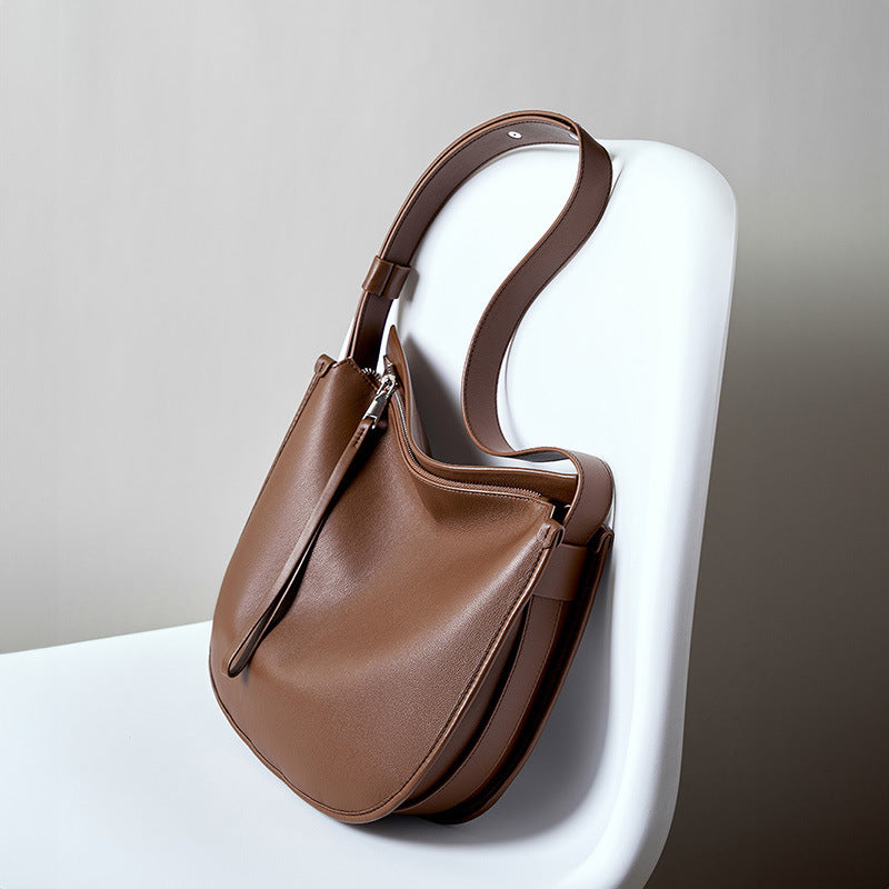 Classic Soft Leather Tote Bag Commuter cappuccino color on chair