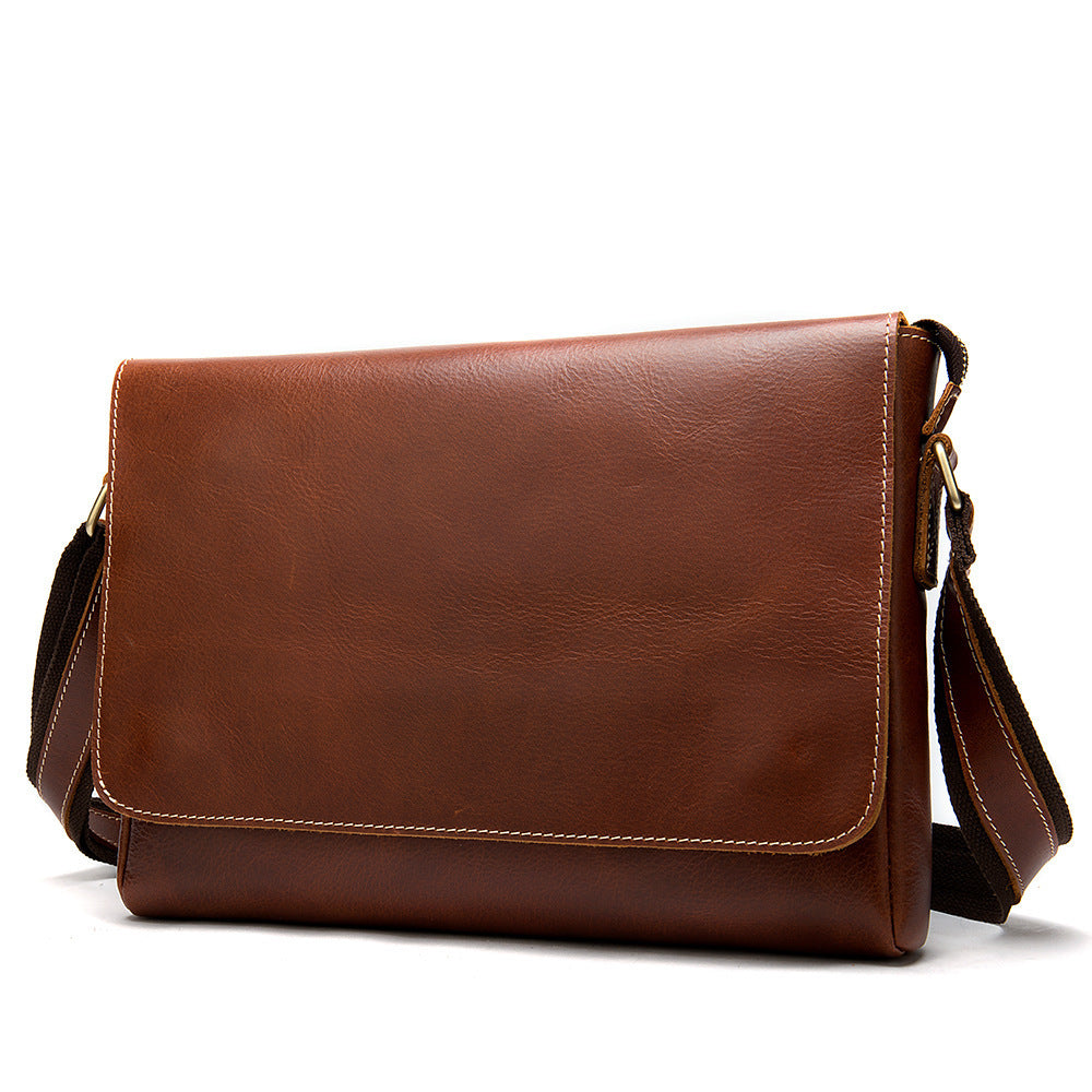 Men's shoulder Bag Retro Messenger Bag front