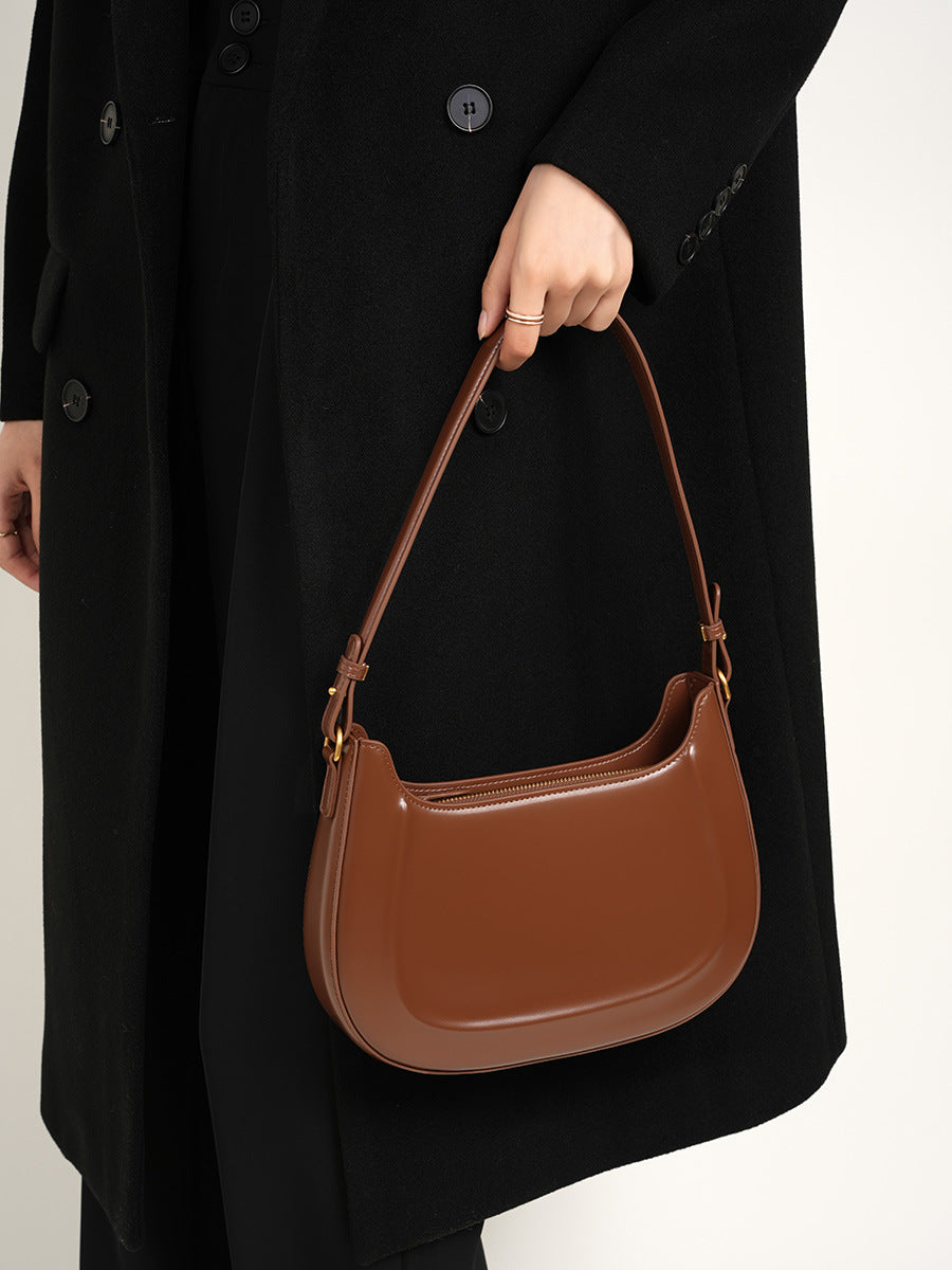 Fashion Retro Saddle Shoulder Bag for Women model